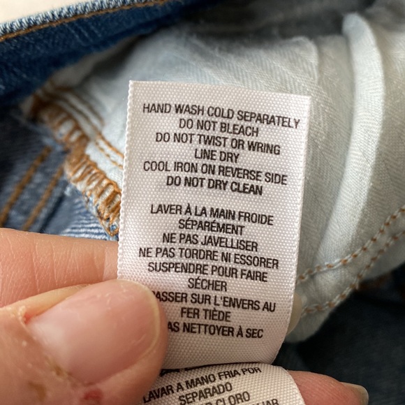 Juicy Couture distressed skinny jeans - Picture 7 of 7